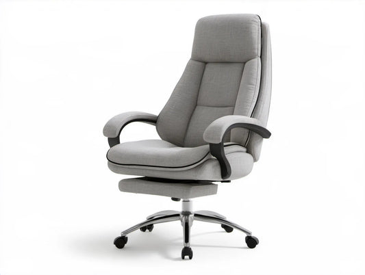 Szary fotel obrotowy z wysokim oparciem i wysuwanym podnóżkiem, 68 x 70 x 114–124 cm